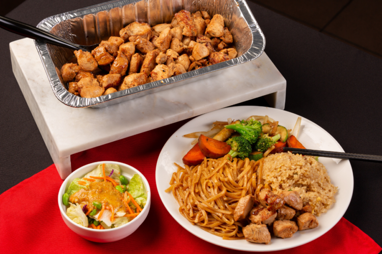 Catering Plates Catering Plates with Chicken Teriyaki